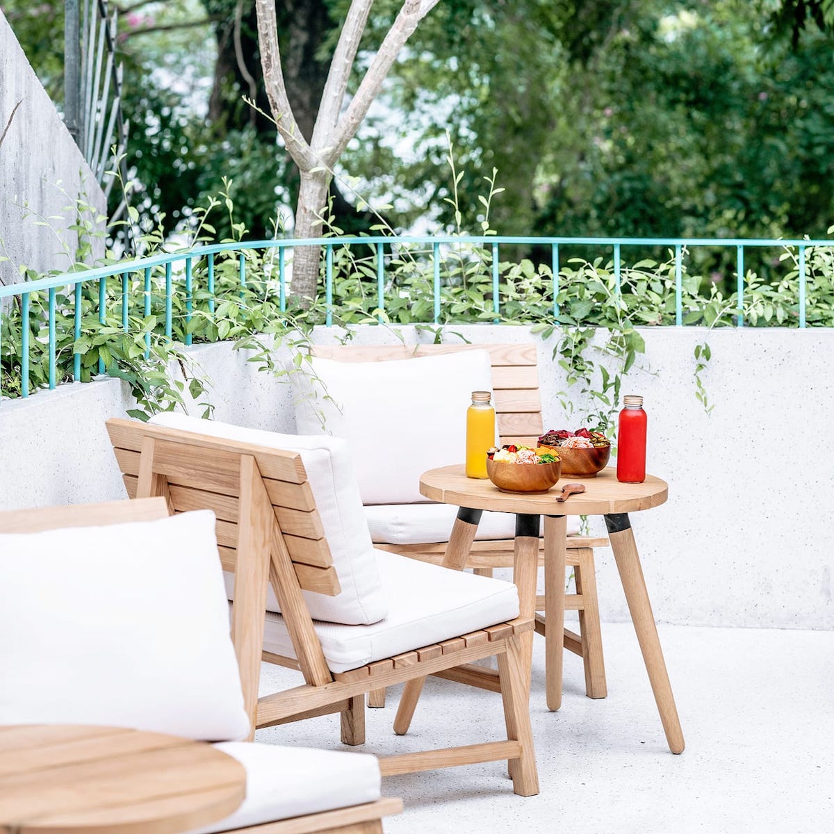 Pursue a 'healthy' lifestyle with Poke Hanoi 8