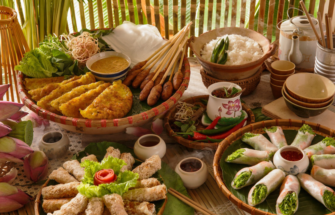 Da Nang culinary paradise attracts tourists from all over 2
