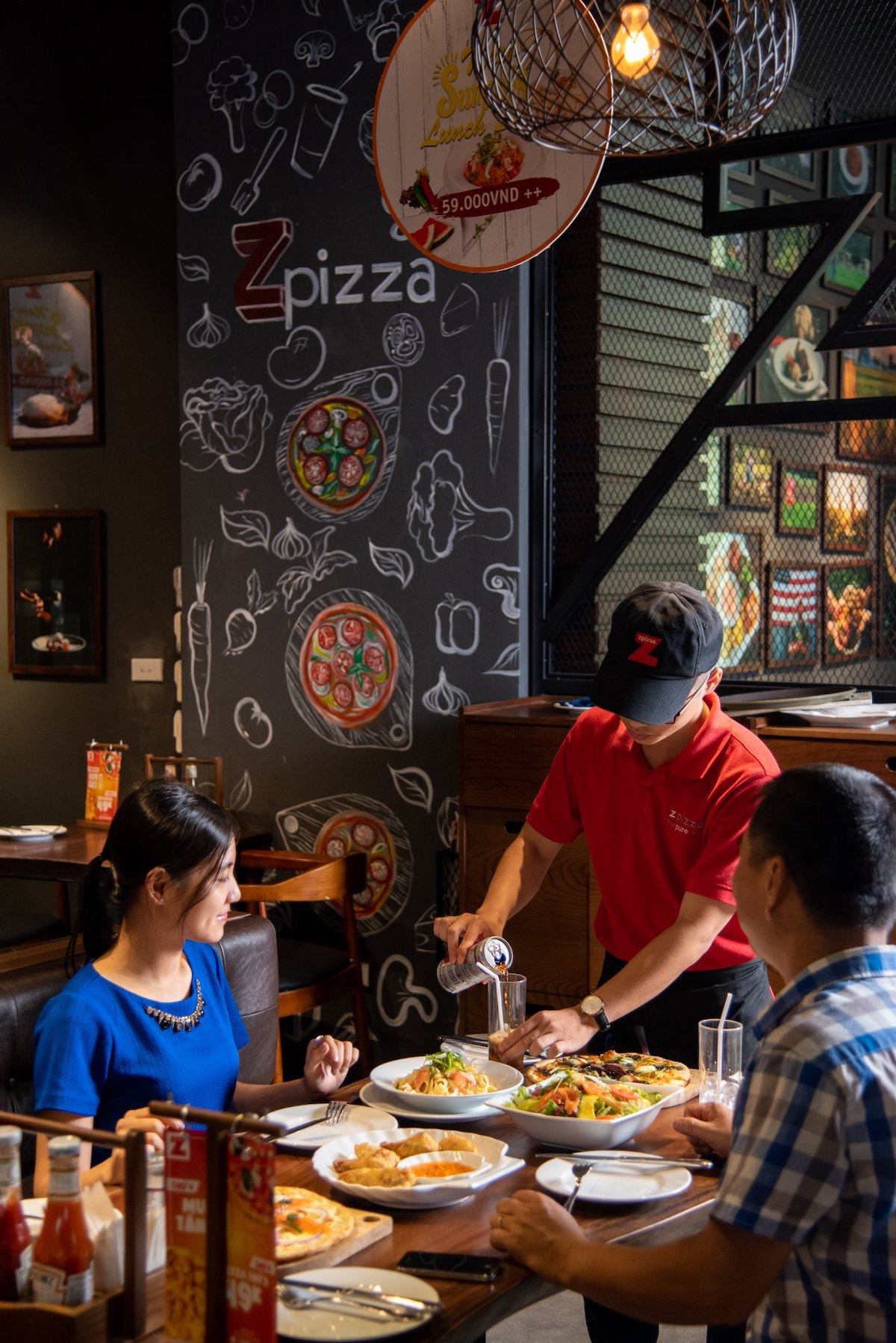 Enjoy 'Italian' cuisine at Zpizza - American restaurant chain 9