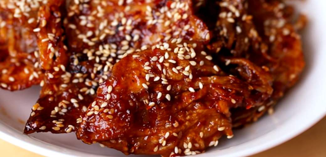Enjoy the taste of Da Nang braised squid and satay - A specialty loved by thousands of people 8