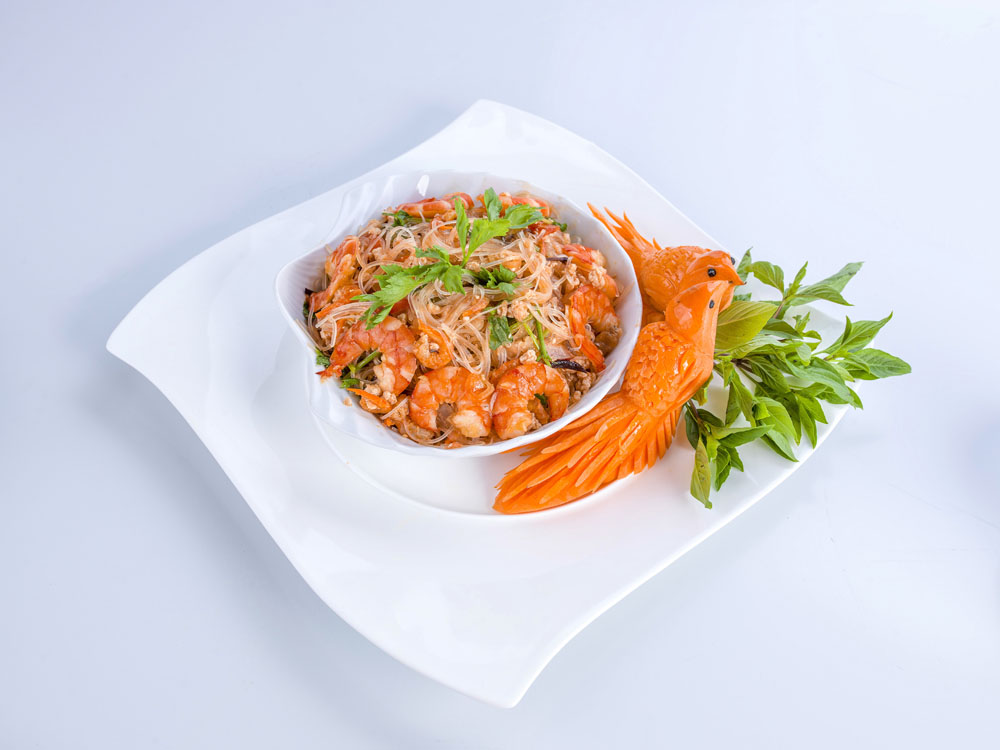 Enjoy delicious dishes in a luxurious space at San Ho 14 Seafood Restaurant