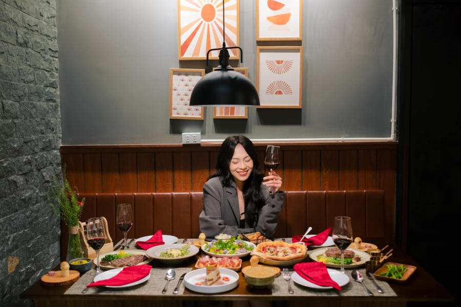 Enjoy delicious Steak at affordable prices in the heart of Da Lat 2