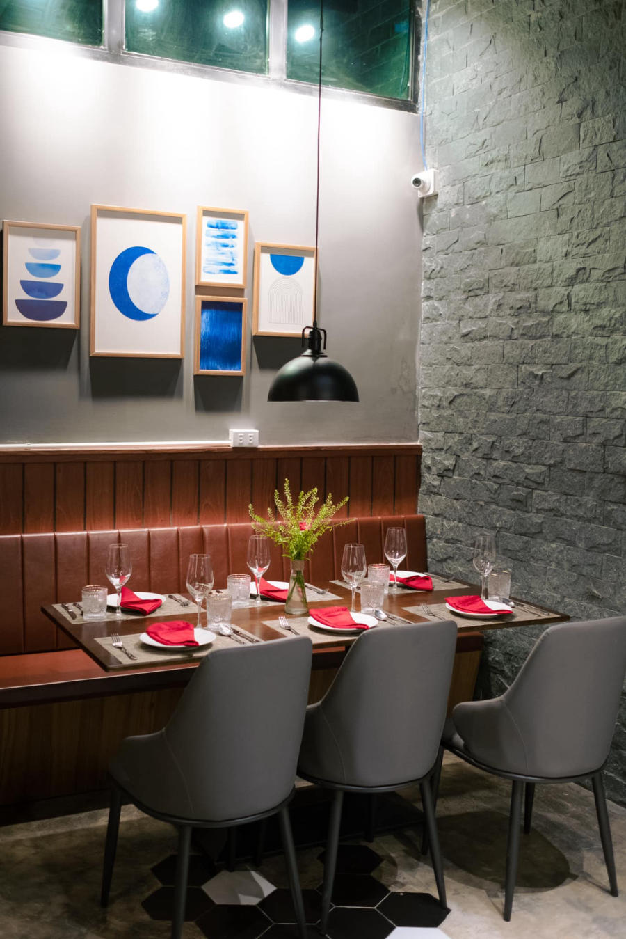 Enjoy Delicious Steak at affordable prices in the heart of Da Lat 12