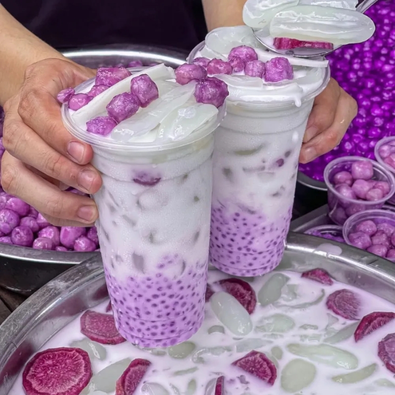 April Tea Shop, a place to avoid the heat in bustling Saigon 4