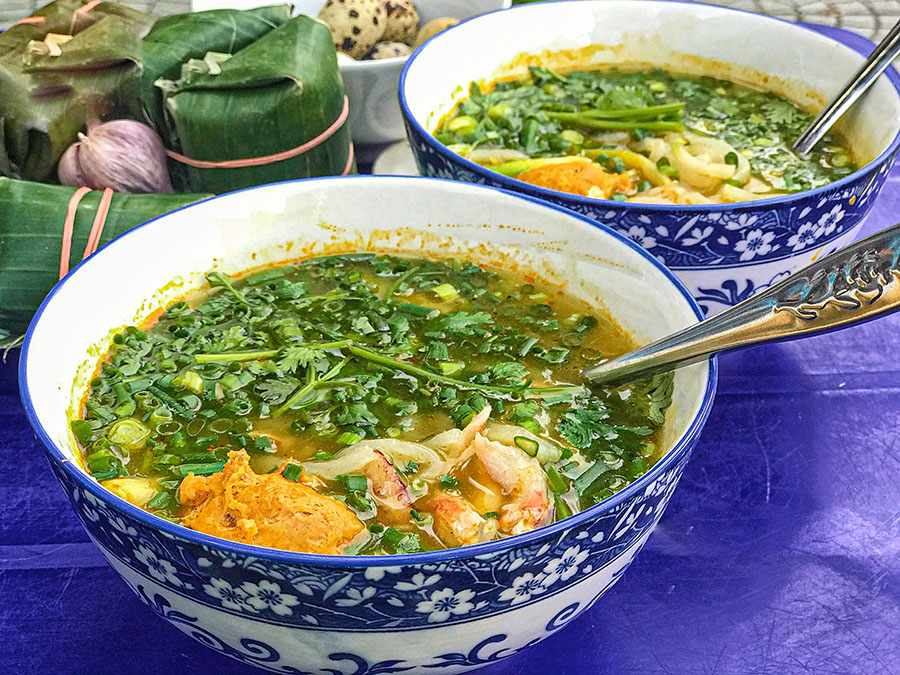 Collection of rustic Hue breakfast dishes that are no less delicious 4