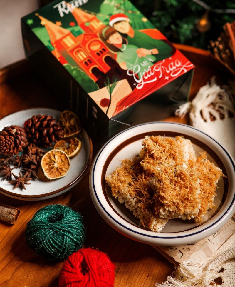 Top 10 places selling delicious, crispy Saigon fried rice 3