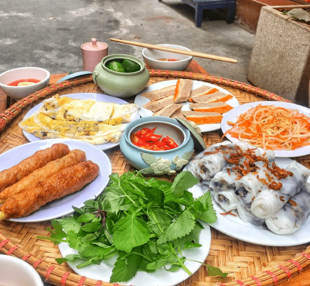 Top 10 Thanh Tri banh cuon shops in Hanoi that you must visit 7