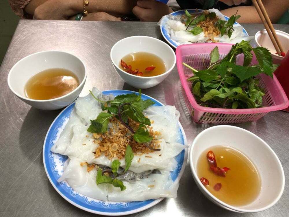 Top 10 Thanh Tri banh cuon shops in Hanoi that you must visit 8