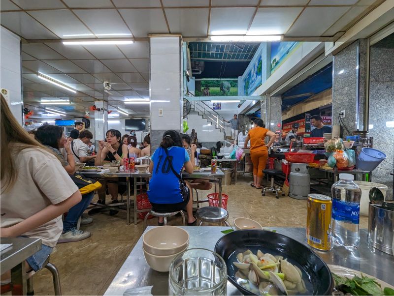 Top 14 delicious, nutritious and cheap Saigon snail restaurants to enjoy with friends 5