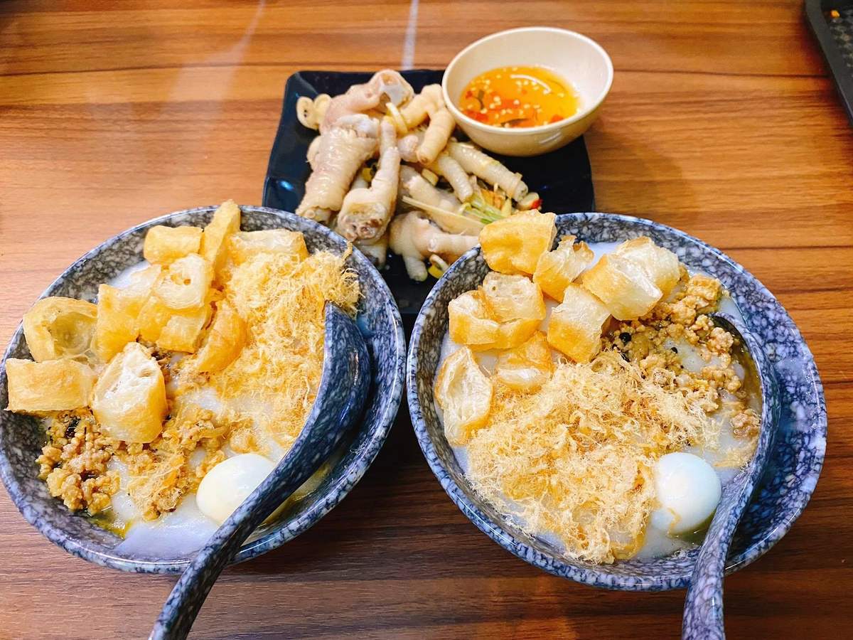 Top 5 places to help you enjoy Da Nang's standard rib cartilage porridge 11
