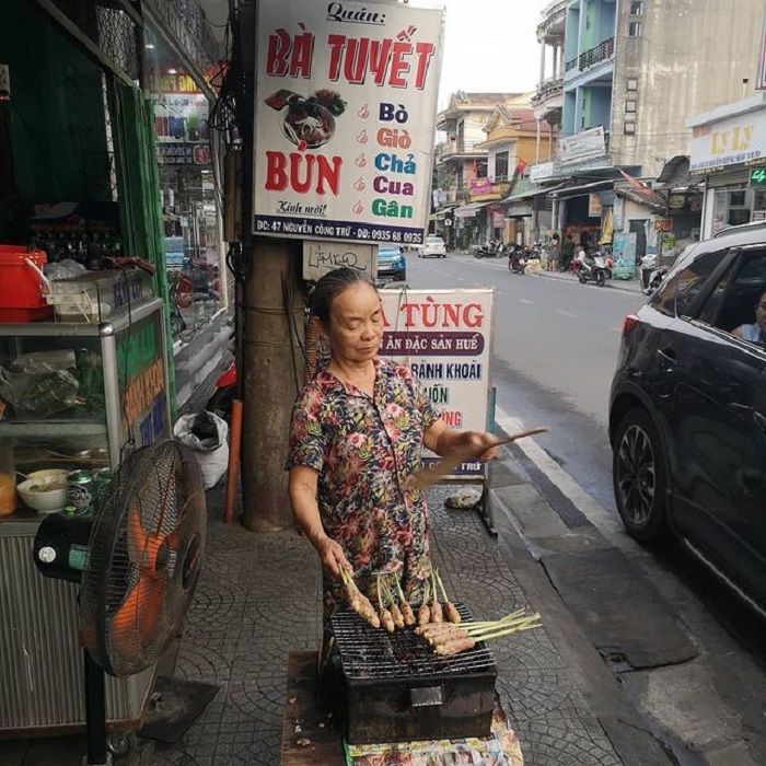 Top 7 Hue beef noodle shops that are so delicious that they forget the way home, making everyone who eats remember them 7