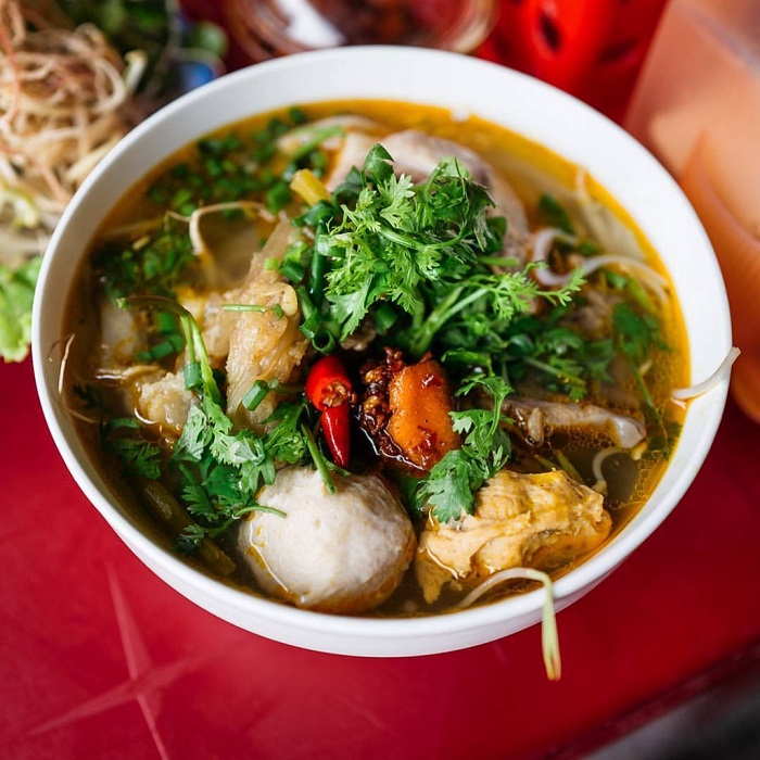 Top 7 Hue beef noodle shops that are so delicious that they forget the way home, making everyone who eats remember them 8