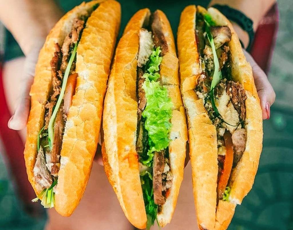 Top 8 famous delicious night bread addresses that you cannot miss 2