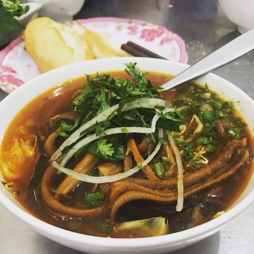 Top 8 delicious eel vermicelli restaurants in Hanoi for gourmets 5