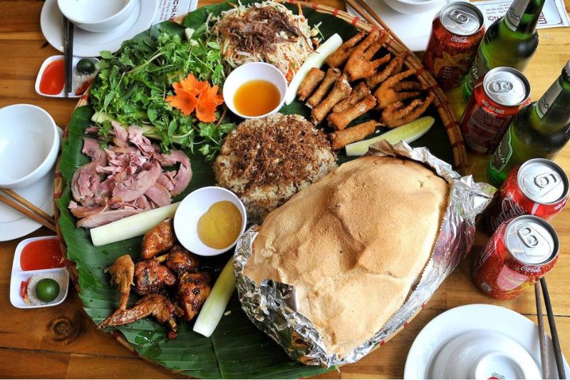 Enjoy Hanoi chicken with top 8 addresses that conquer all diners 7