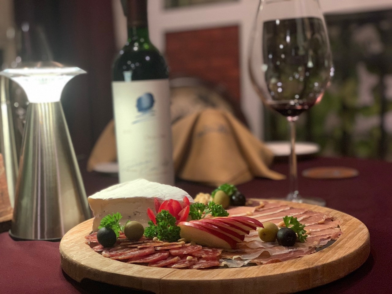 Experience Maison Vie - Extreme French cuisine restaurant in Hanoi 4