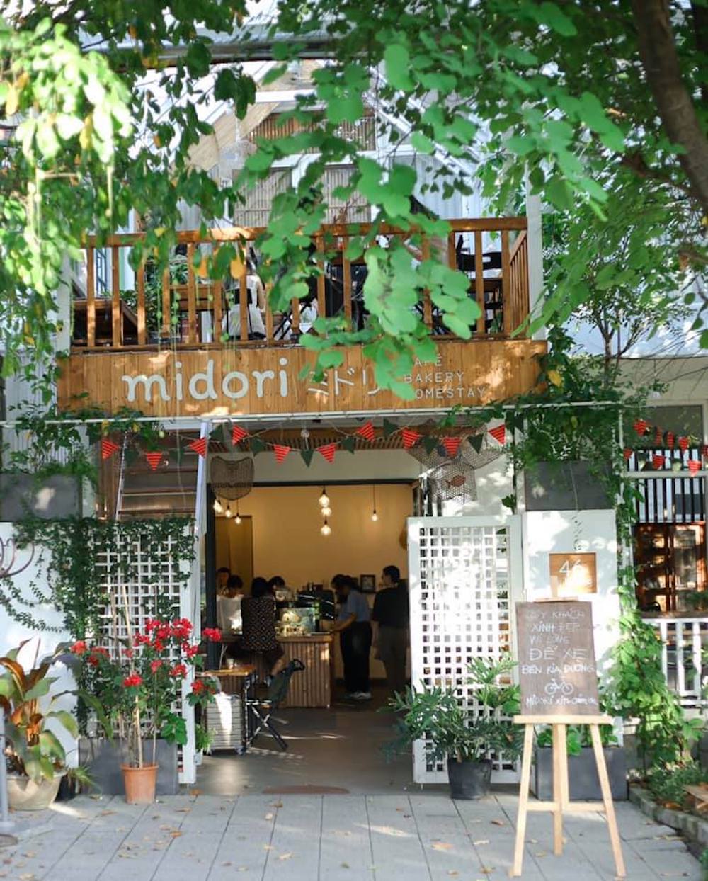 Falling in love with the Japanese style of Midori Sweets 4