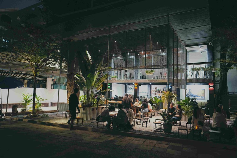 Coffee shop at Uom Art Hub, creative space with elegant colors 2