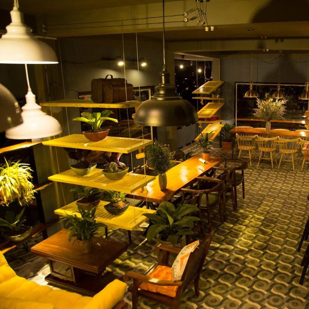Up Coffee Da Lat - Vintage style attracts young people in Da Lat 5