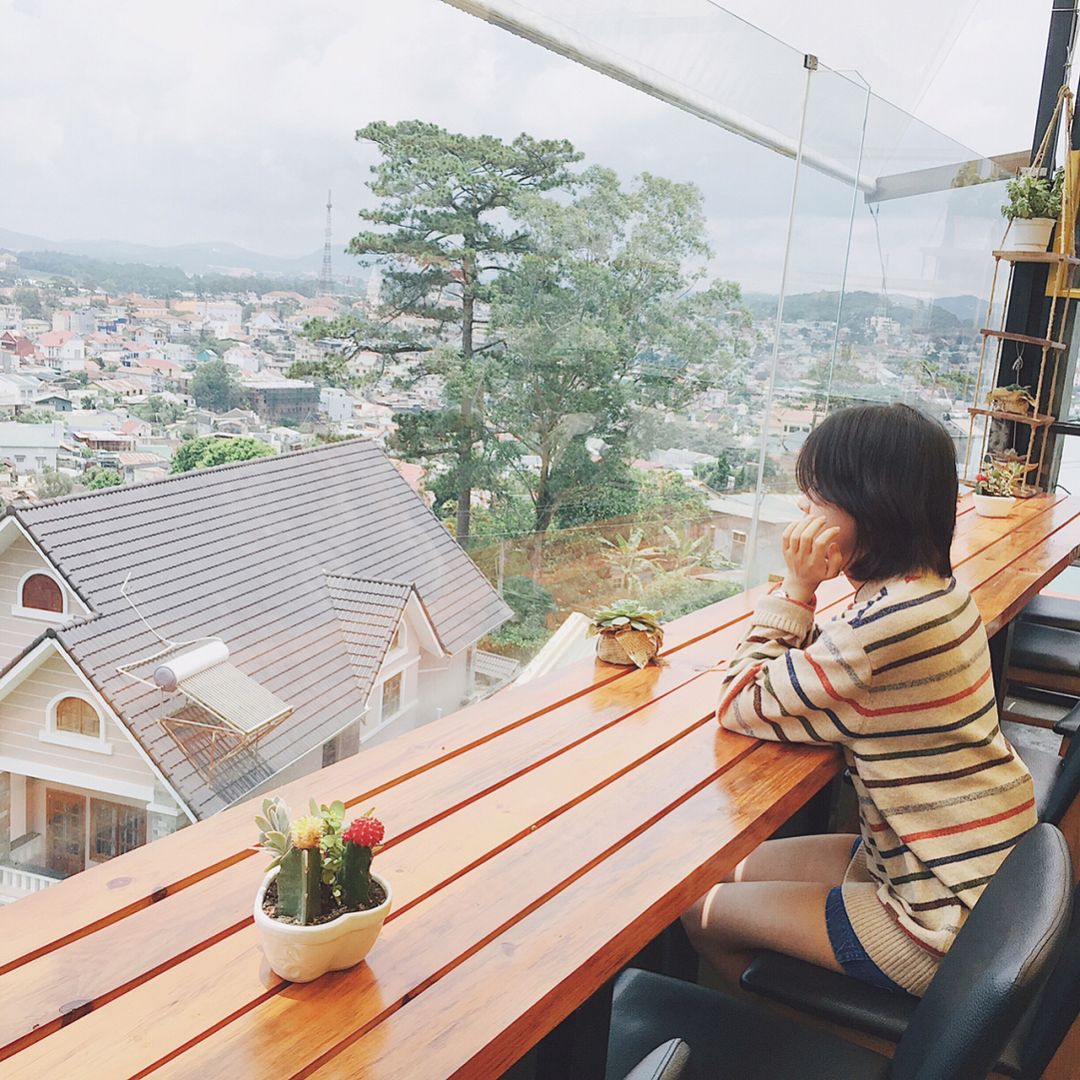 Up Coffee Da Lat - Vintage style attracts Da Lat youth 19