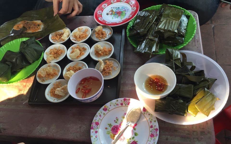 Return to the ancient capital to enjoy Hue tapioca cake with the quintessence of Central cuisine 7