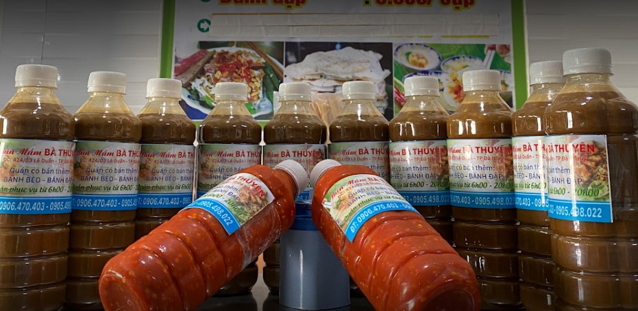 Return to Da Nang to eat Ba Thuyen's most famous fish sauce noodle soup in Da Thanh 7