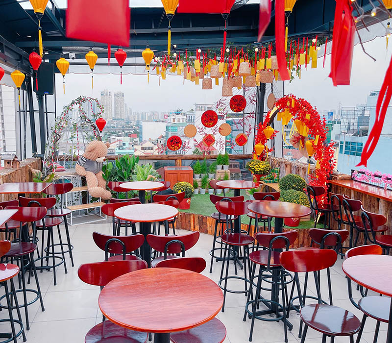 Review Vivu Rooftop, a beautiful place to watch the sunset 2