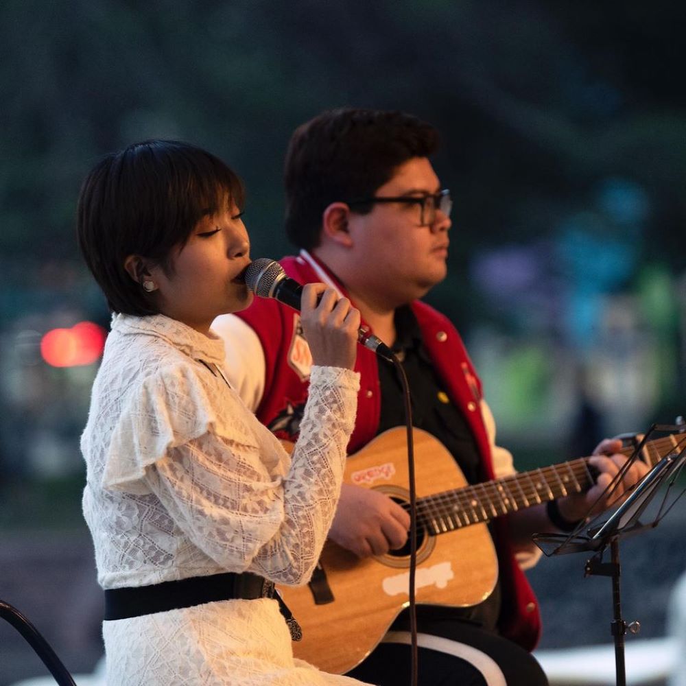 Drink coffee and duck at The Sipping Bar Waterfront 10