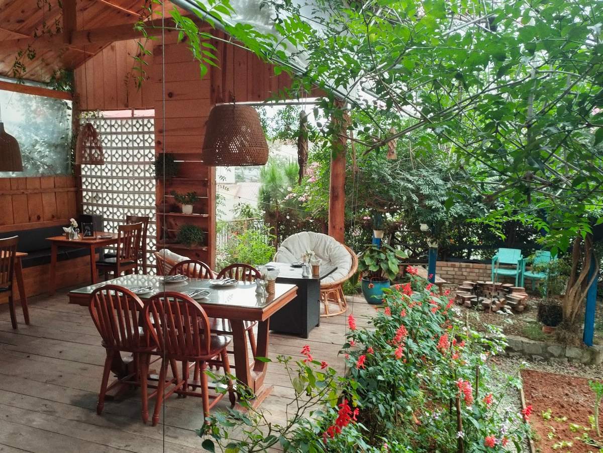 Wooden House - Decoding the hotness of a wooden house in the heart of Da Lat 3