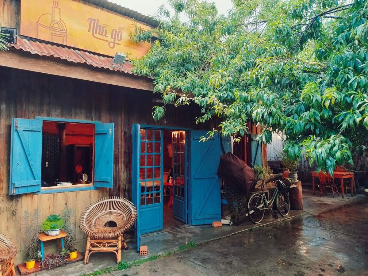 Wooden House - Decoding the hotness of a wooden house in the heart of Da Lat 2