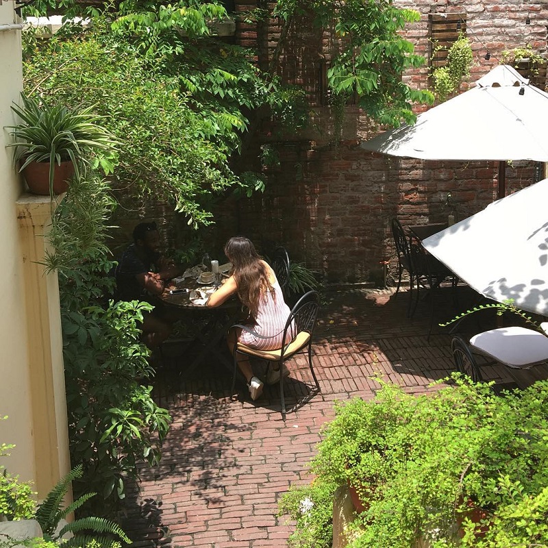 Xofa Cafe, a warm place to stay every night 5