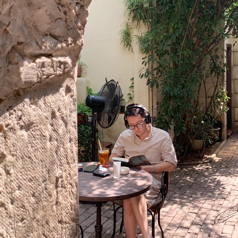 Xofa Cafe, a warm place to stay every night