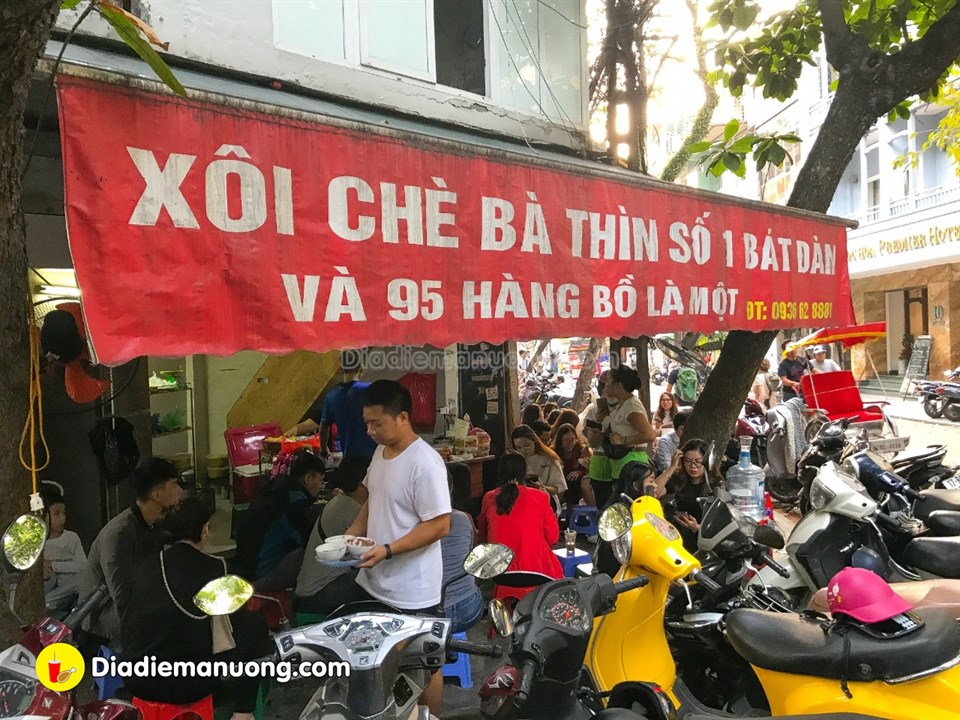 Ba Thin sticky rice pudding - A familiar address for sweets lovers in Hanoi 2