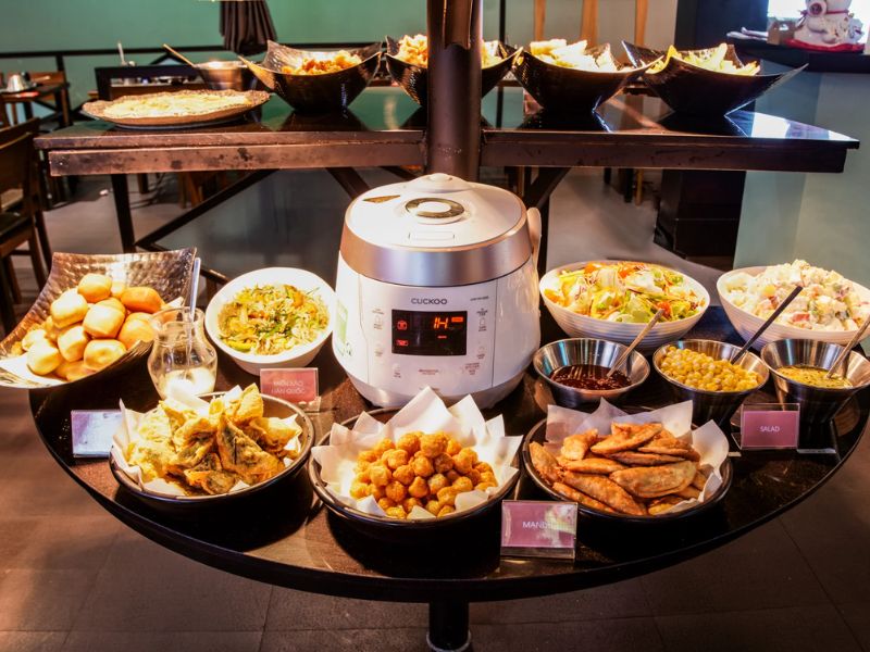 Eat your way to the top with 5+ delicious Tokbokki Buffet locations in Saigon 9