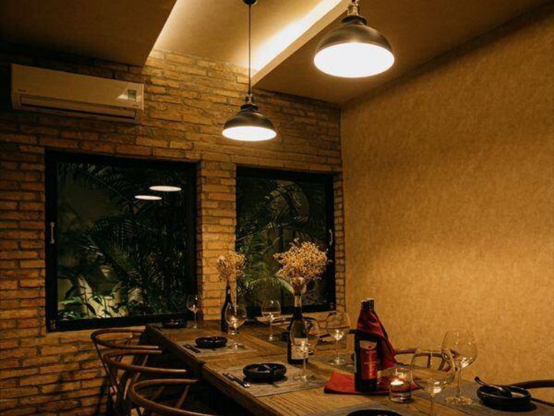 Zumwhere Thao Dien Restaurant: Ideal meeting place for parties 5