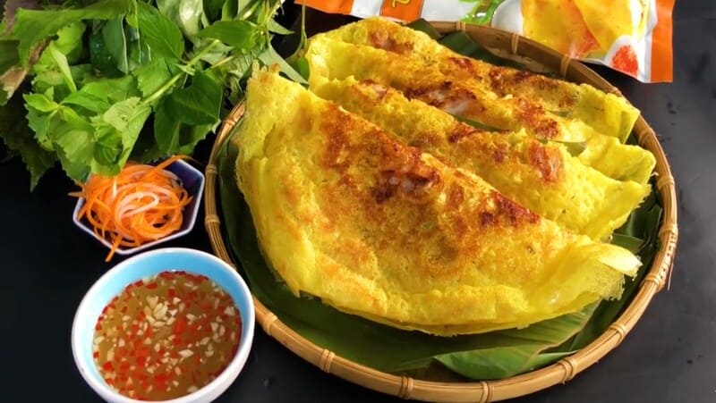 Top 10 famous crispy and fragrant Western banh xeo shops in Saigon 11