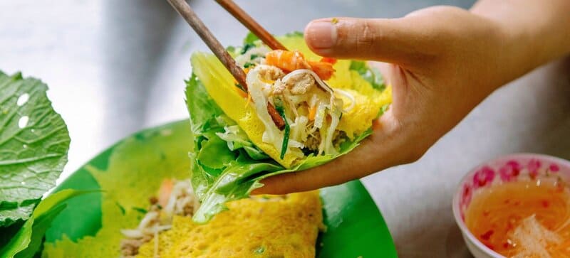 Top 10 famous crispy and fragrant Western banh xeo shops in Saigon 3