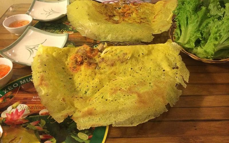 Top 10 famous crispy and fragrant Western banh xeo shops in Saigon 10