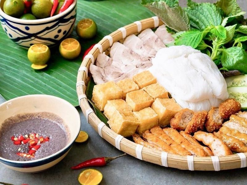 Top 10 best noodle shops with tofu and shrimp paste in Da Nang, top 7