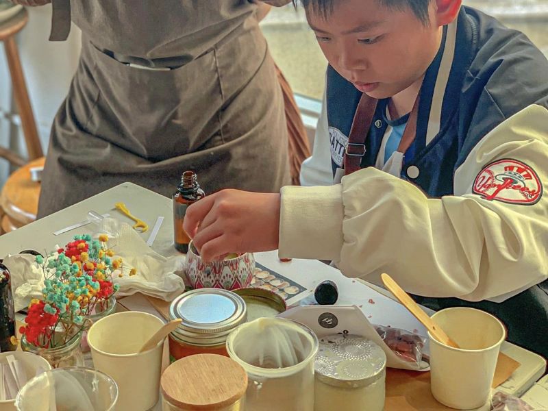 Be fascinated with the top 10 best board game cafes in Saigon 6