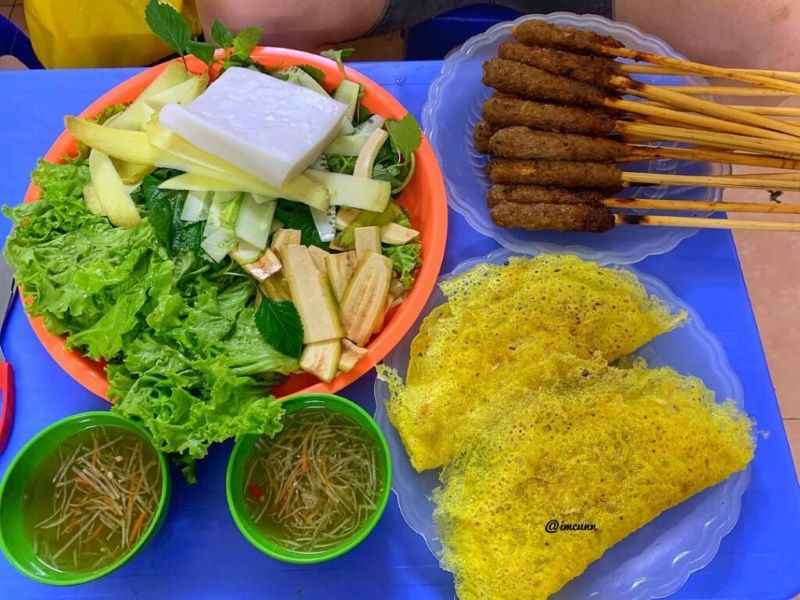 Let's go find the 6 most delicious and famous Doi Can banh xeo shops! 7