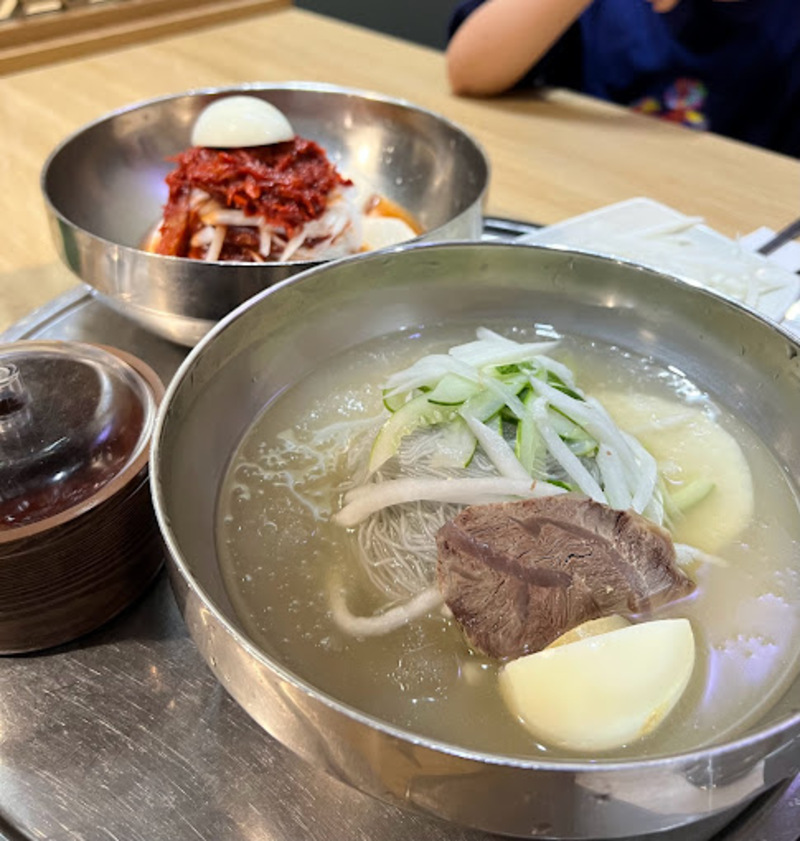 Collection of 7 cold noodle shops in Hanoi ideal for hot summer days 4