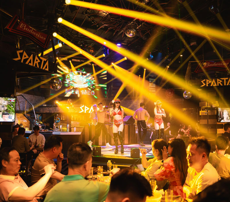 Top 9 Hanoi drinking shops for you to freely hang out with friends 2