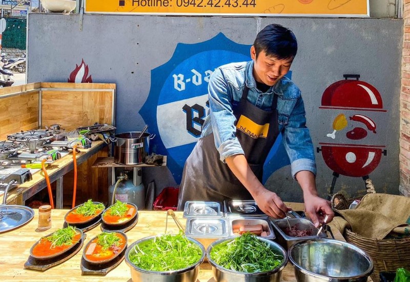 Pick up 13 delicious pan-fried bread shops in Da Lat right away 11