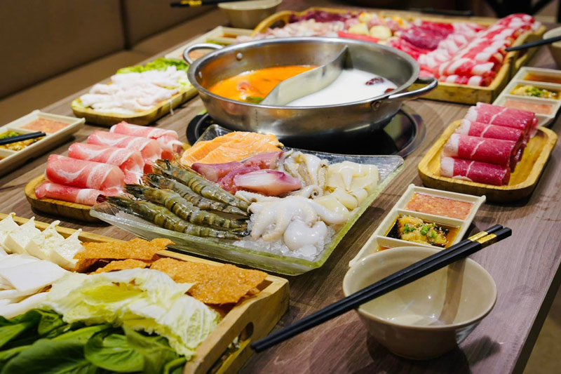 Top seafood buffet restaurants in Hanoi from affordable to luxurious 9