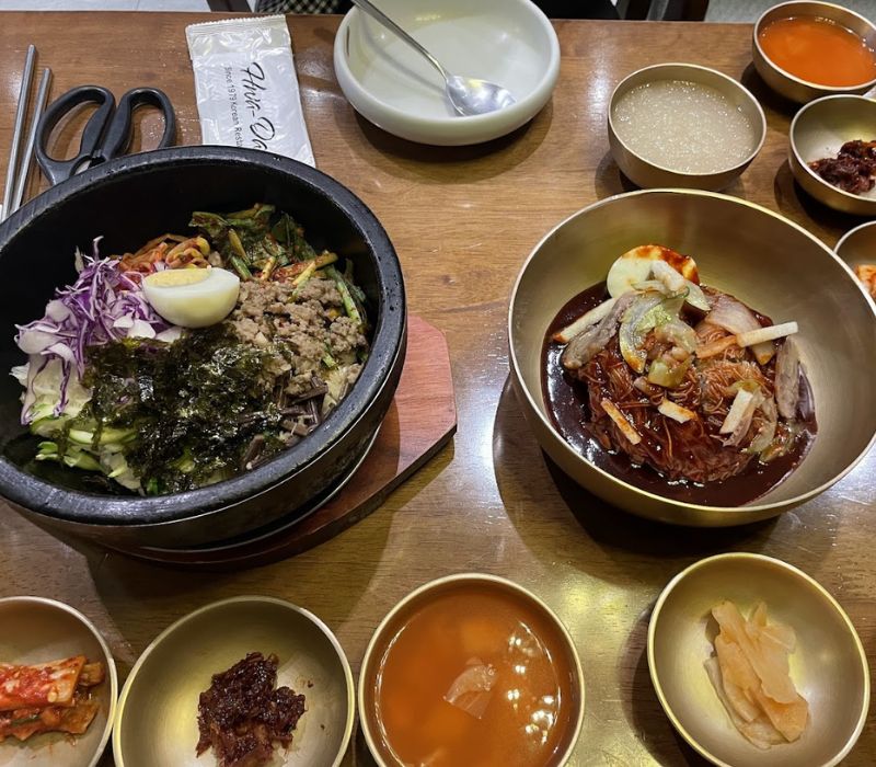Top 10 Korean restaurants in District 2 loved by food lovers 5