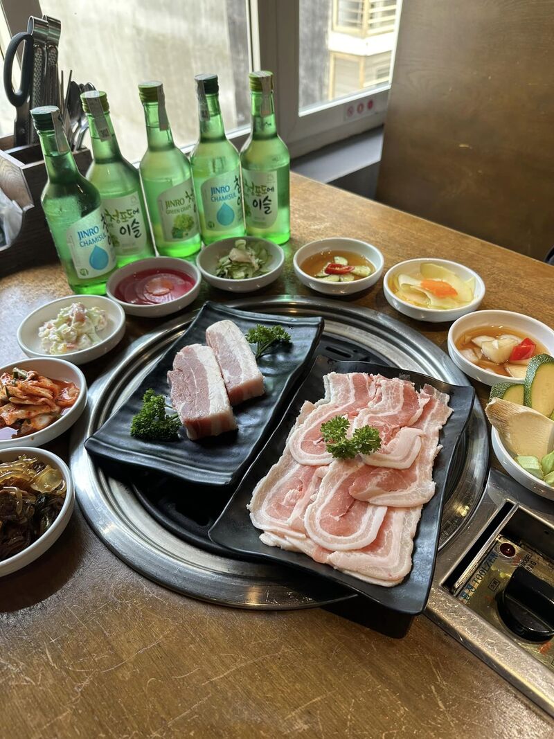 Top 10 Korean barbecue restaurants in District 7 with quality in every fiber of meat 12
