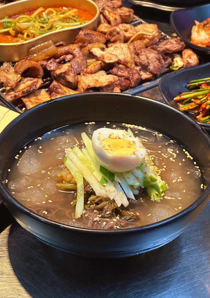 Top 10 Korean barbecue restaurants in District 7 with quality in every fiber of meat 7