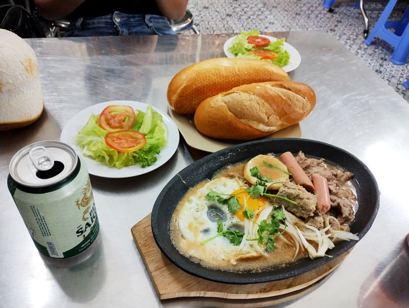 Eat Saigon to the fullest with the top 8 best beefsteak restaurants in District 1 6