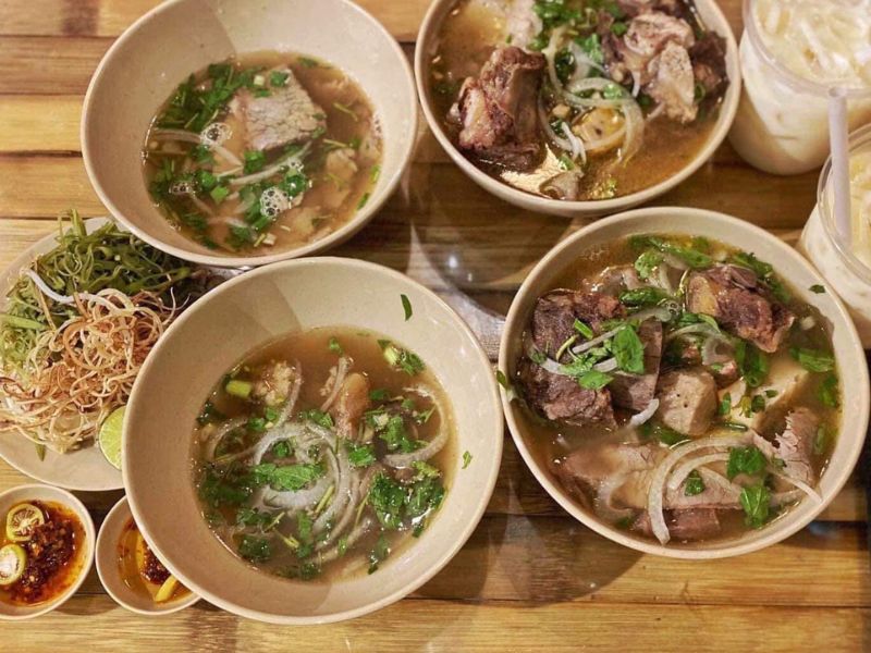 10 most delicious and worth-trying beef noodle shops in District 1 2